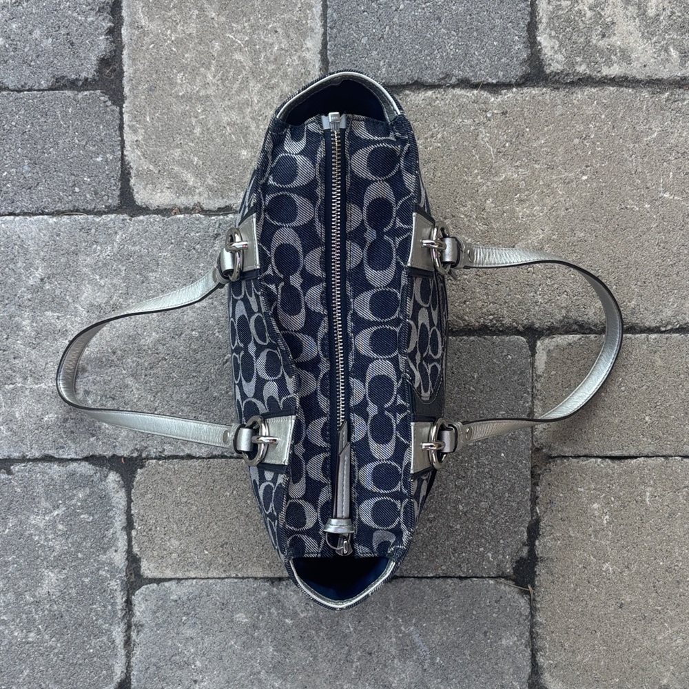 COACH SIGNATURE INDIGO TOTE BAG #17182 - Picture 3 of 11